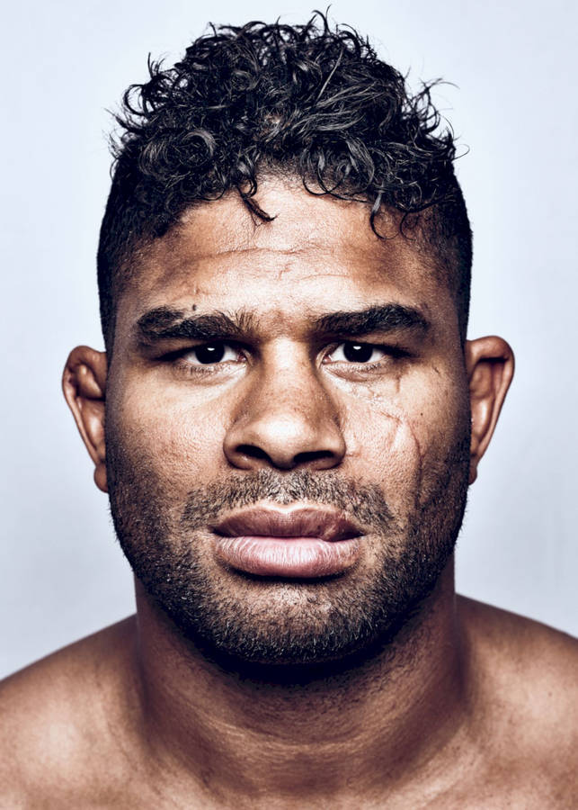 Mma Fighter Alistair Overeem Portrait Wallpaper