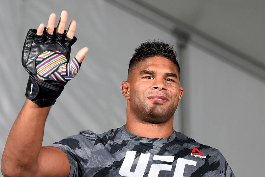 Mma Fighter Alistair Overeem Waving Wallpaper