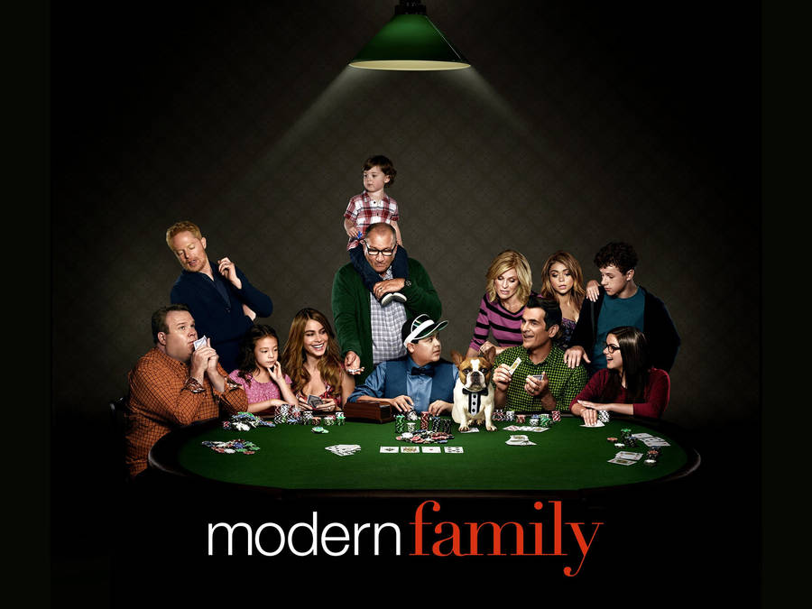 Modern Family Season 6 Poker Wallpaper