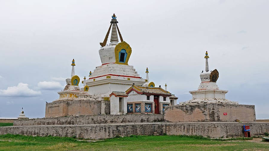 Mongolias Erdene Zuu Monastery Wallpaper