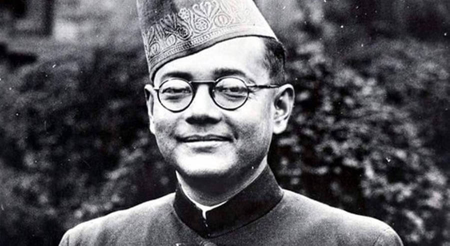 Monochromatic Photo Of Netaji Bose Smiling Wallpaper