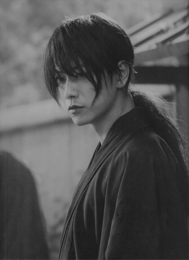 Monochromatic Rurouni Kenshin Portrait Wallpaper