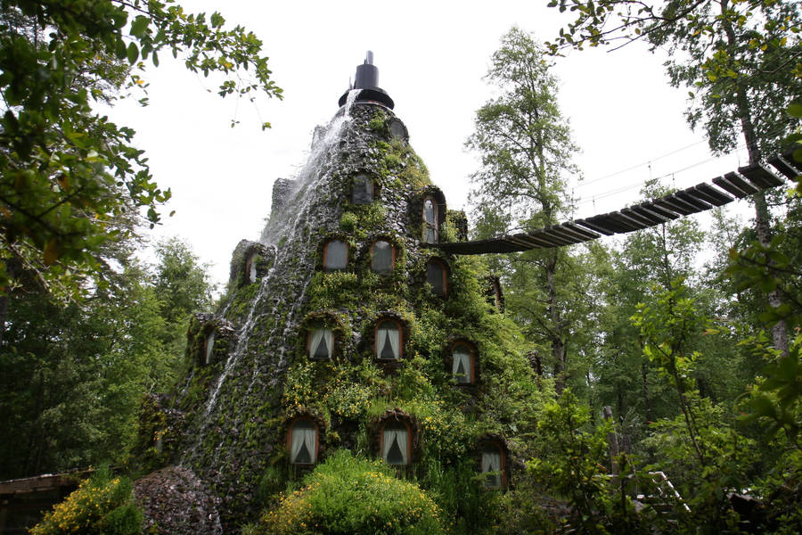 Montaña Mágica Lodge In Chile Wallpaper