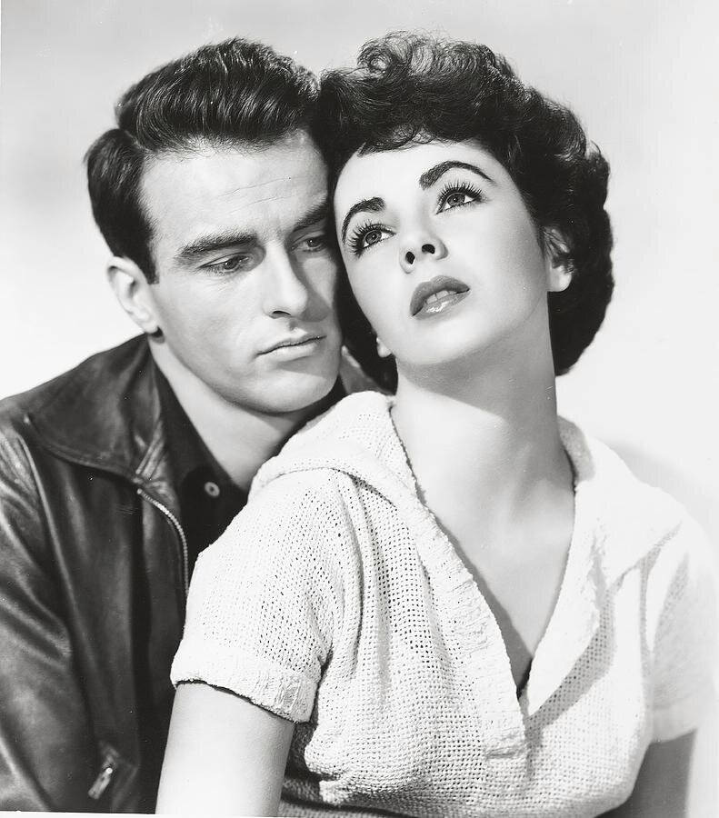 Montgomery Clift Hugging Elizabeth Taylor Wallpaper