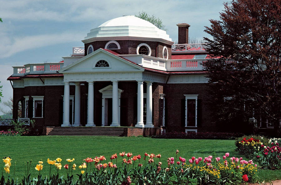 Monticello Facade Wallpaper