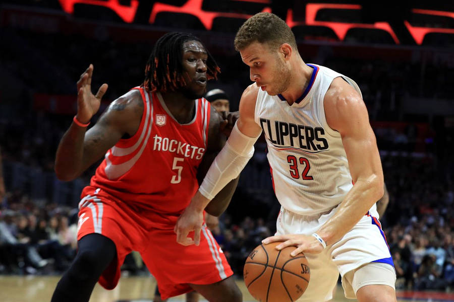 Montrezl Harrell Against Blake Griffin Wallpaper