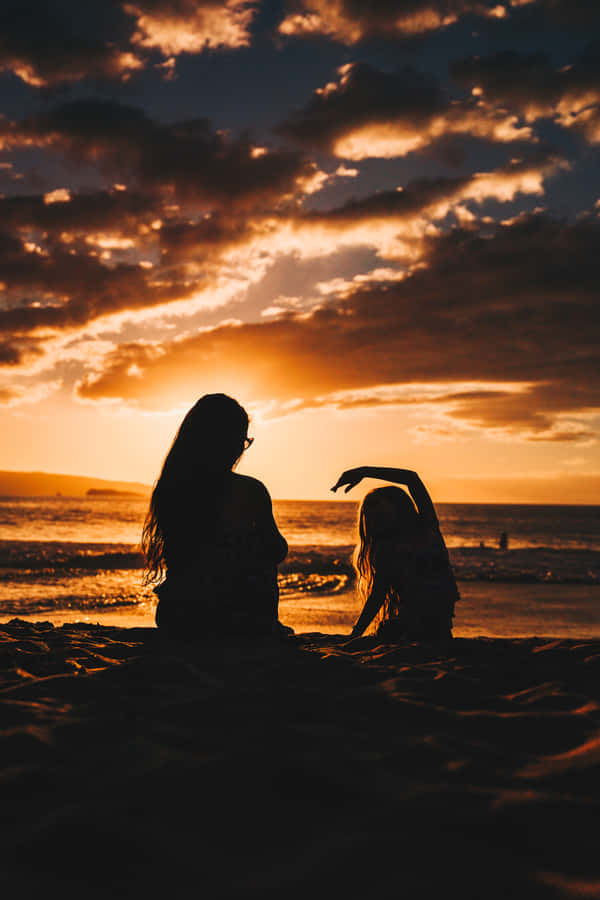 Mother And Daughter Vacation Wallpaper