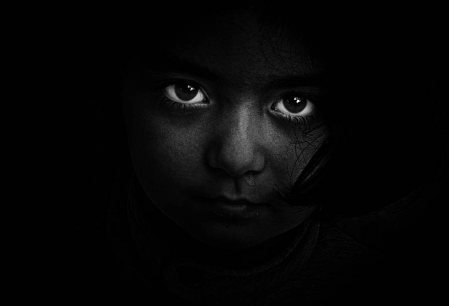 Mysterious Girl In Black And White On Computer Screen Wallpaper