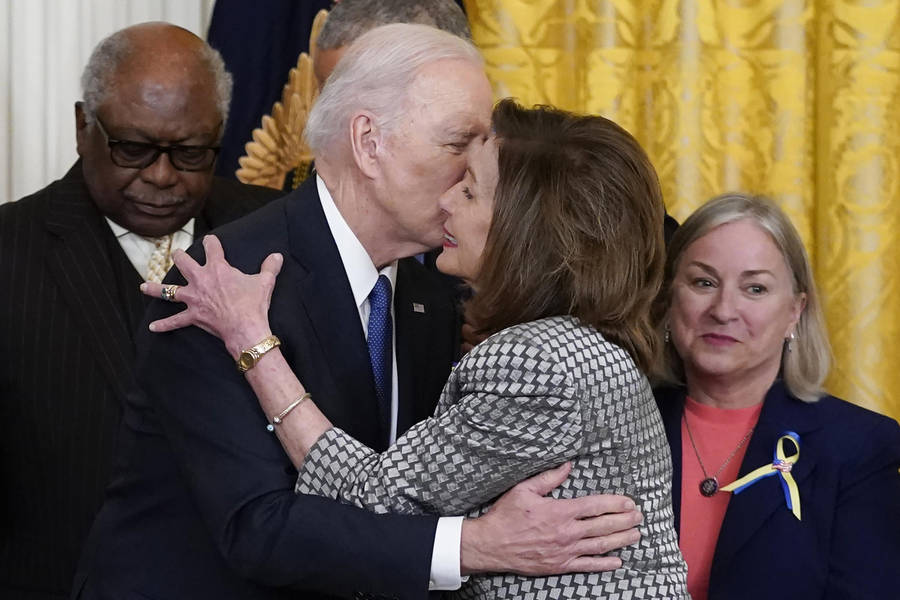 Nancy Pelosi And President Biden Wallpaper