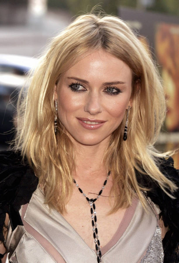 Naomi Watts British Actress Film Wallpaper