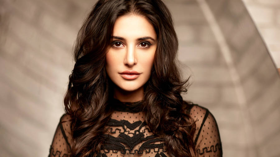 Nargis Fakhri Bollywood Hd Wallpaper