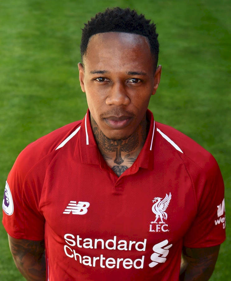 Nathaniel Clyne Looking At Camera Wallpaper