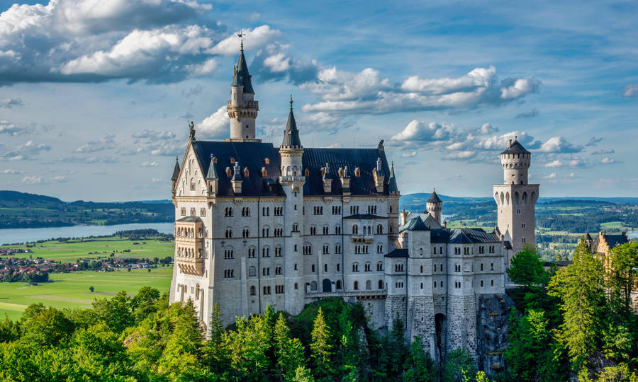 Neuschwanstein Castle Slightly Dark Sky Wallpaper