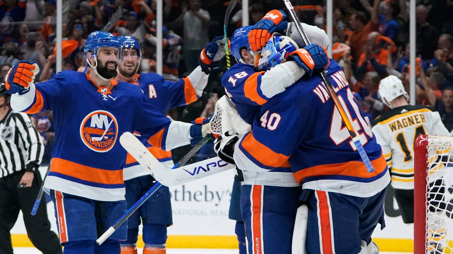 New York Islanders Victorious Players Wallpaper