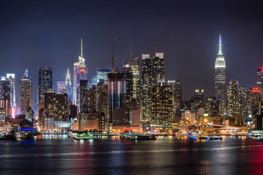 New York Night Boat Port Wallpaper