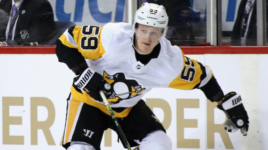 Nhl Live Match Jake Guentzel Wallpaper