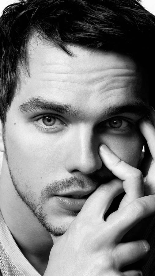 Nicholas Hoult Staring Beautifully Wallpaper