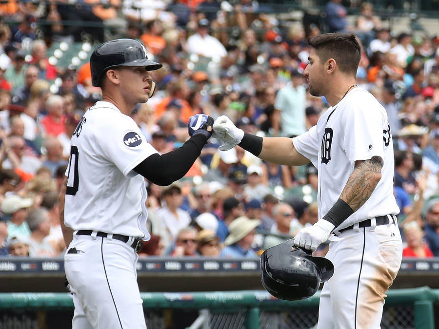 Nick Castellanos Shaking Hands With Player Wallpaper