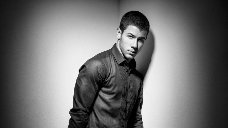 Nick Jonas Of Jonas Brothers Wallpaper