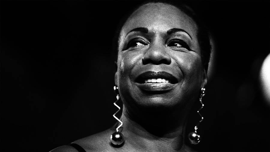 Nina Simone Black American Musician Activist Wallpaper