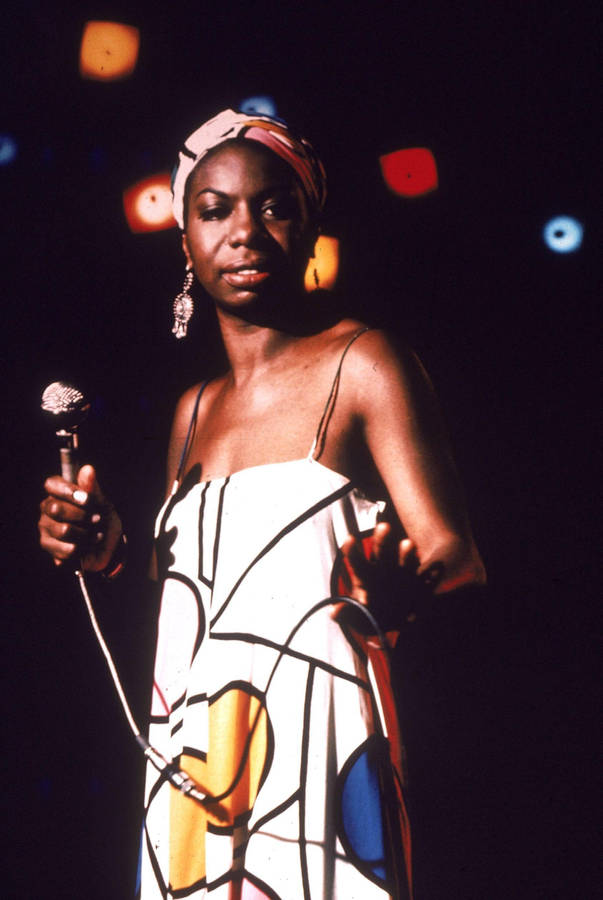 Nina Simone Black American Musician Mic Wallpaper