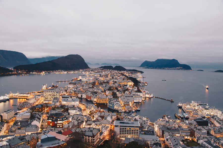 Norway Ålesund City Wallpaper