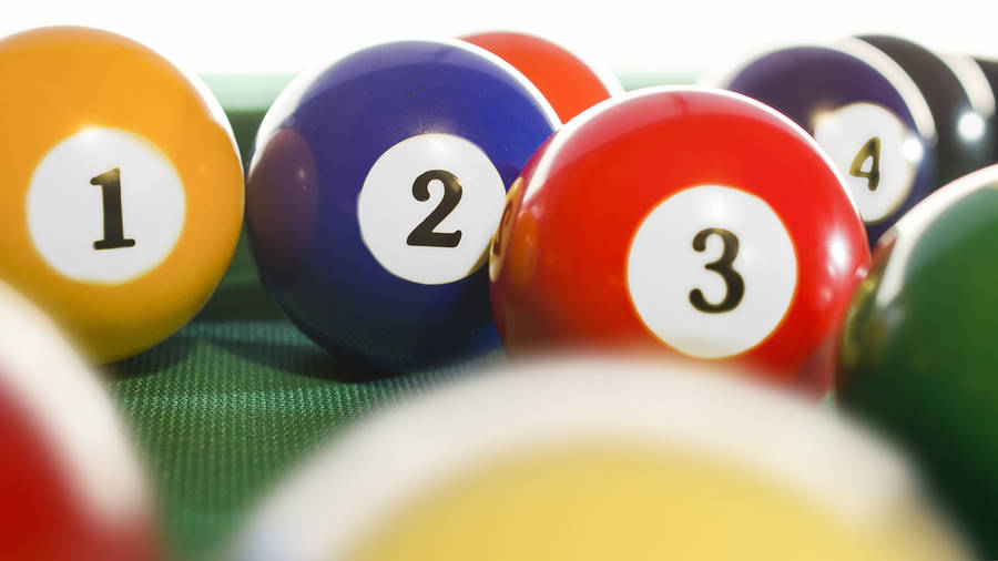 Numbered Snooker Balls Wallpaper