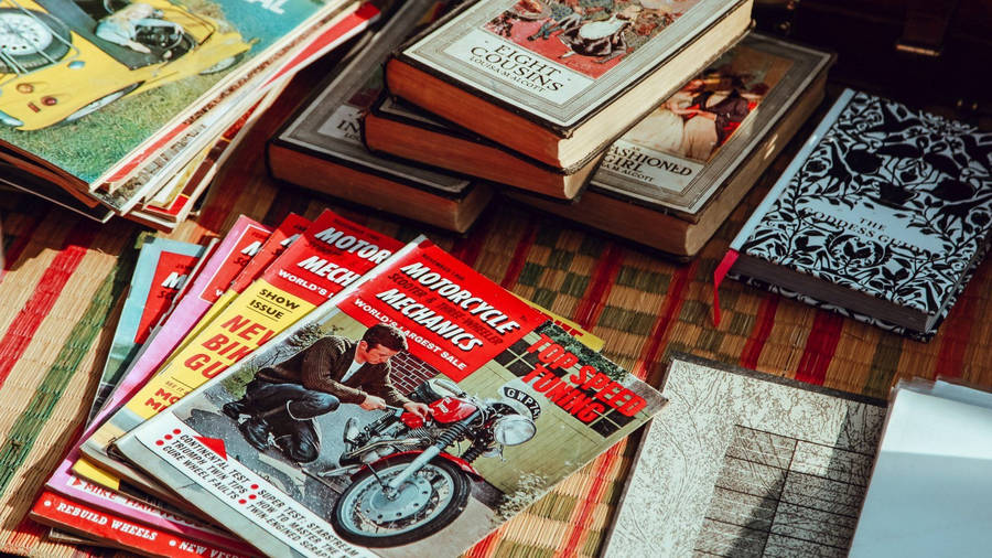 Old Magazines Vintage Aesthetic Pc Wallpaper