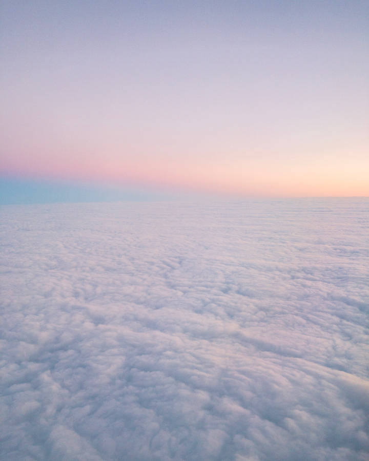 Ombre Palette Of The Sea Of Clouds Wallpaper