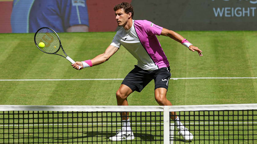 Pablo Carreno Busta Wearing A Purple Shirt Wallpaper