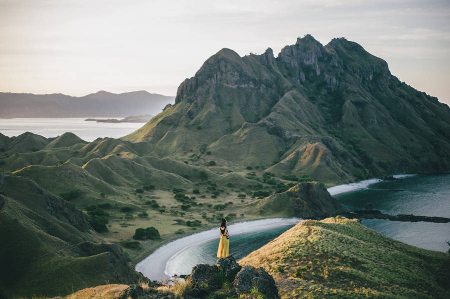 Padar Island And Mountain Macbook Wallpaper