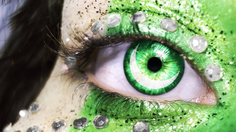 Pakistan Logo In The Eye Wallpaper