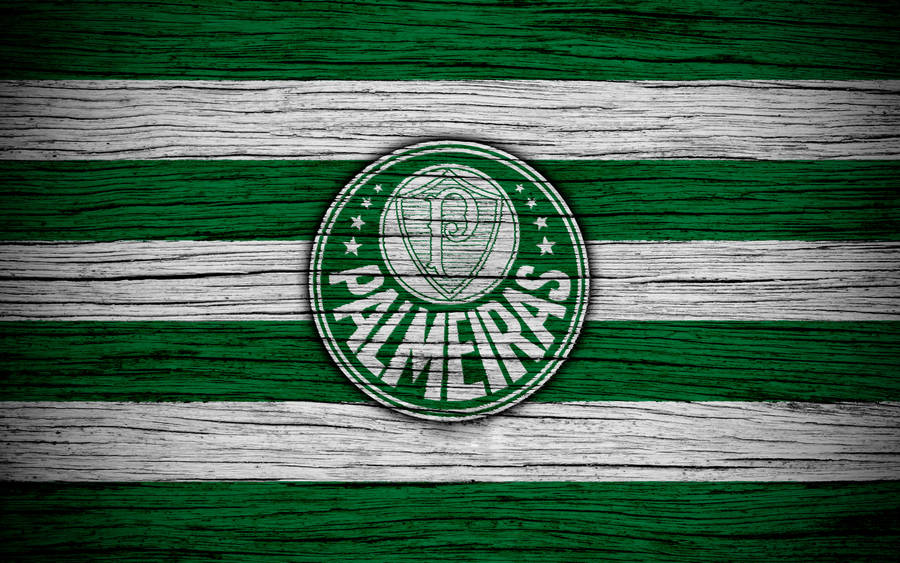 Palmeiras Wood Wallpaper