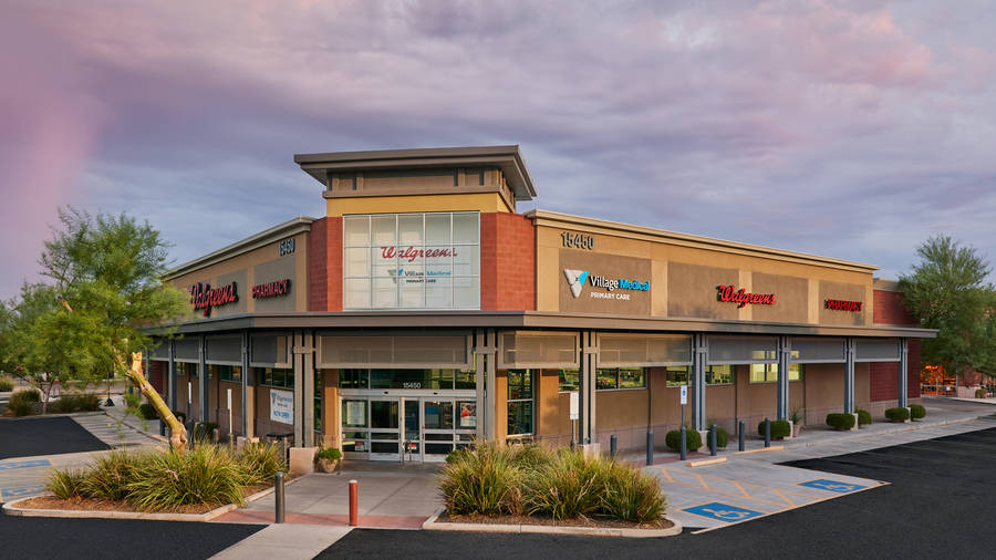 Panoramic Shot Walgreens Store Wallpaper