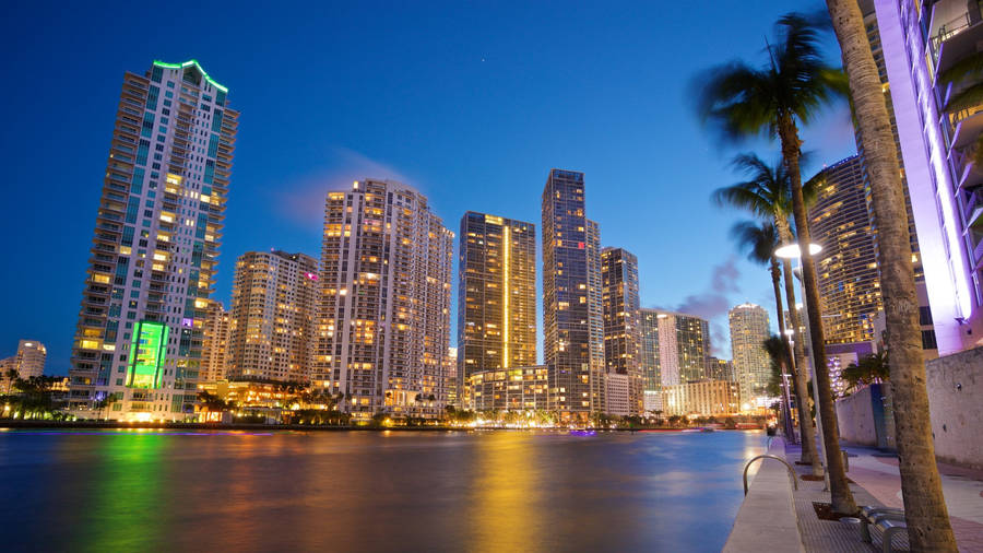 Panoramic View Of Downtown Miami Skyline Wallpaper