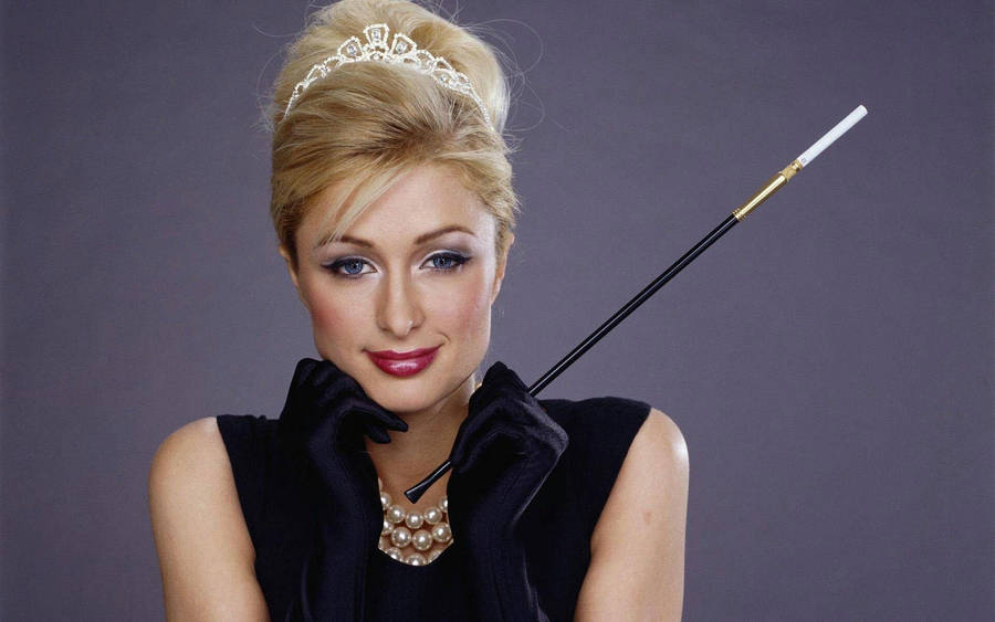 Paris Hilton As Audrey Hepburn Wallpaper