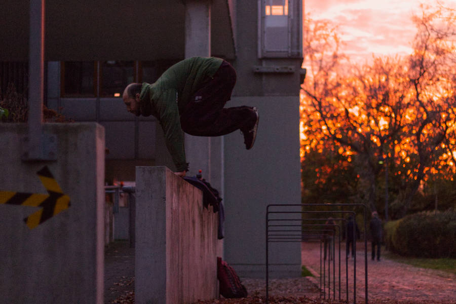 Parkour During Sunset Wallpaper