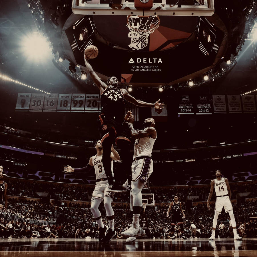 Pascal Siakam Dunking Vs Lebron Wallpaper