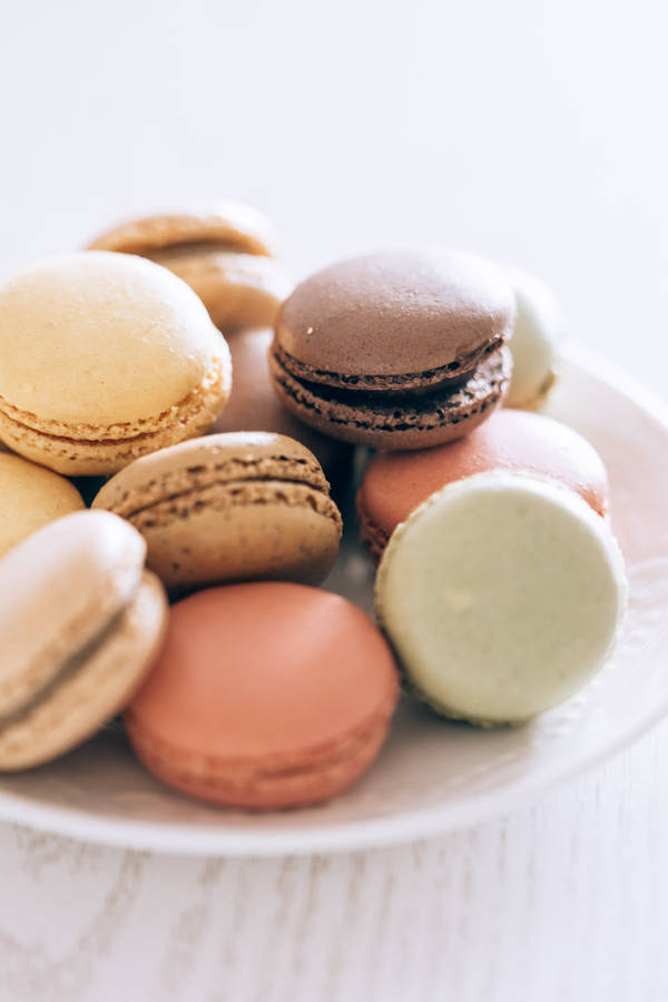 Pastel Phone Macarons Wallpaper