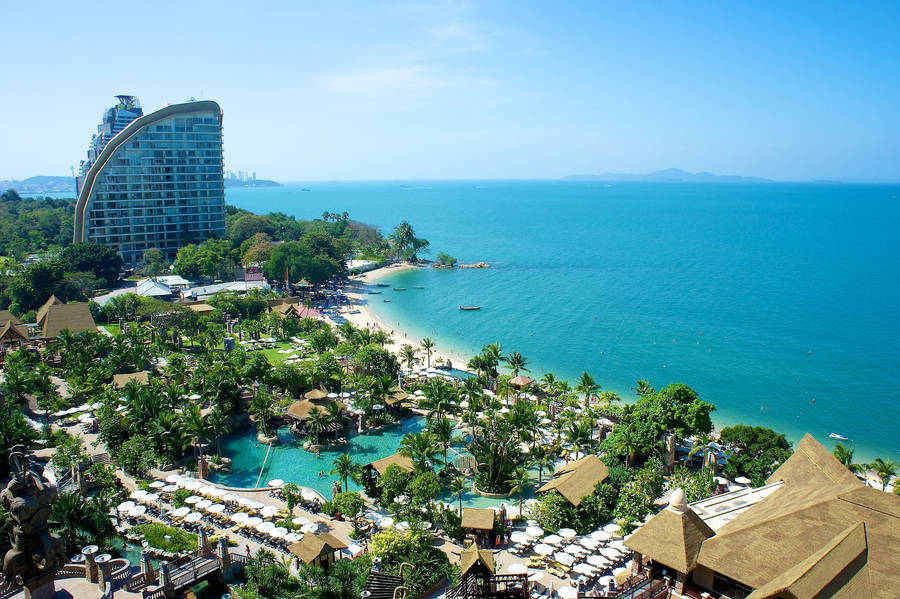 Pattaya City Next To Sea Wallpaper