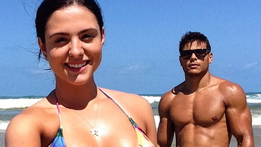 Paulo Costa And Girlfriend Selfie Wallpaper