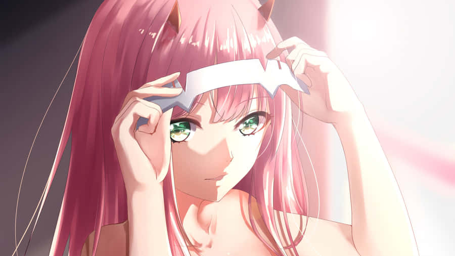 Picture Of Zero Two, An Enigmatic Android With An Aesthetic Beauty. Wallpaper