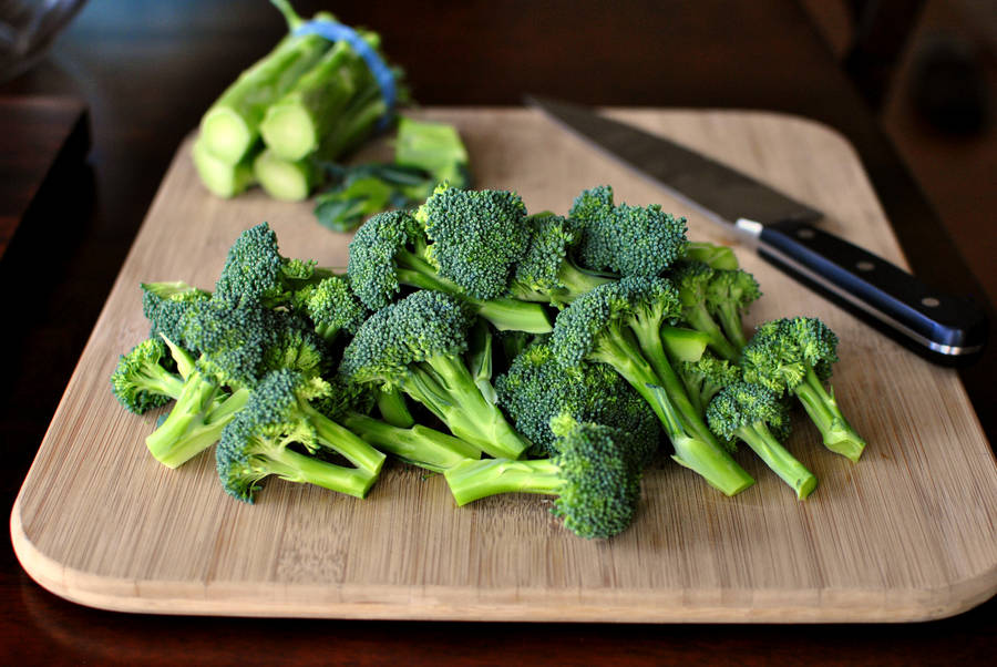 Pieces Of Broccoli Wallpaper