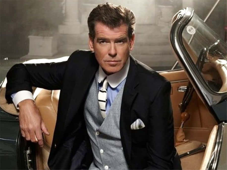 Pierce Brosnan, Hollywood's Icon Wallpaper