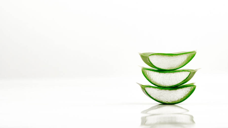 Pile Of Sliced Aloe Vera Wallpaper