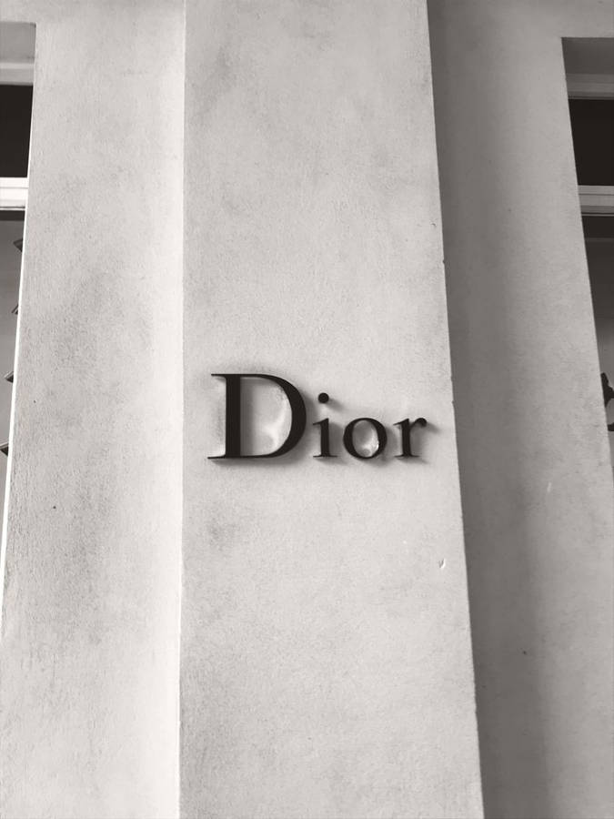 Pillar Dior Phone Wallpaper