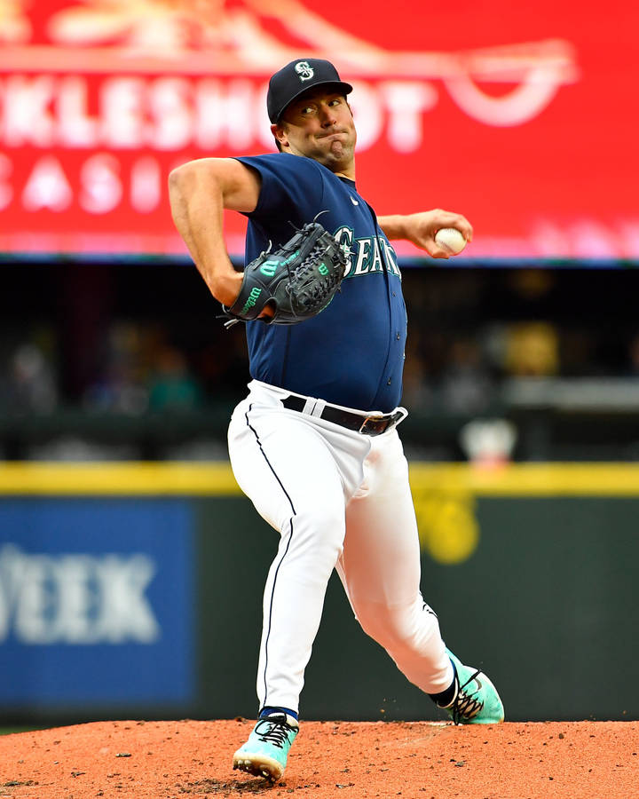 Pitching Robbie Ray In Blurry Backdrop Wallpaper