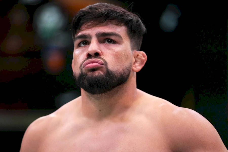 Pouting Kelvin Gastelum Wallpaper