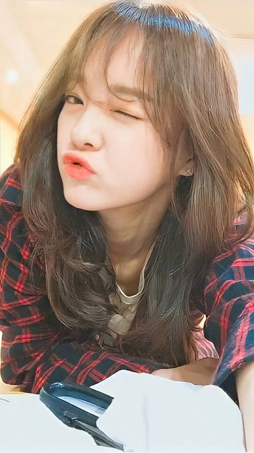 Pouty Kim Se Jeong Wallpaper