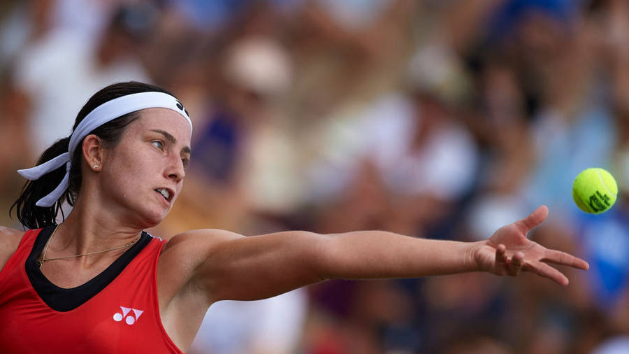 Powerful Serve By Tennis Star Anastasija Sevastova Wallpaper